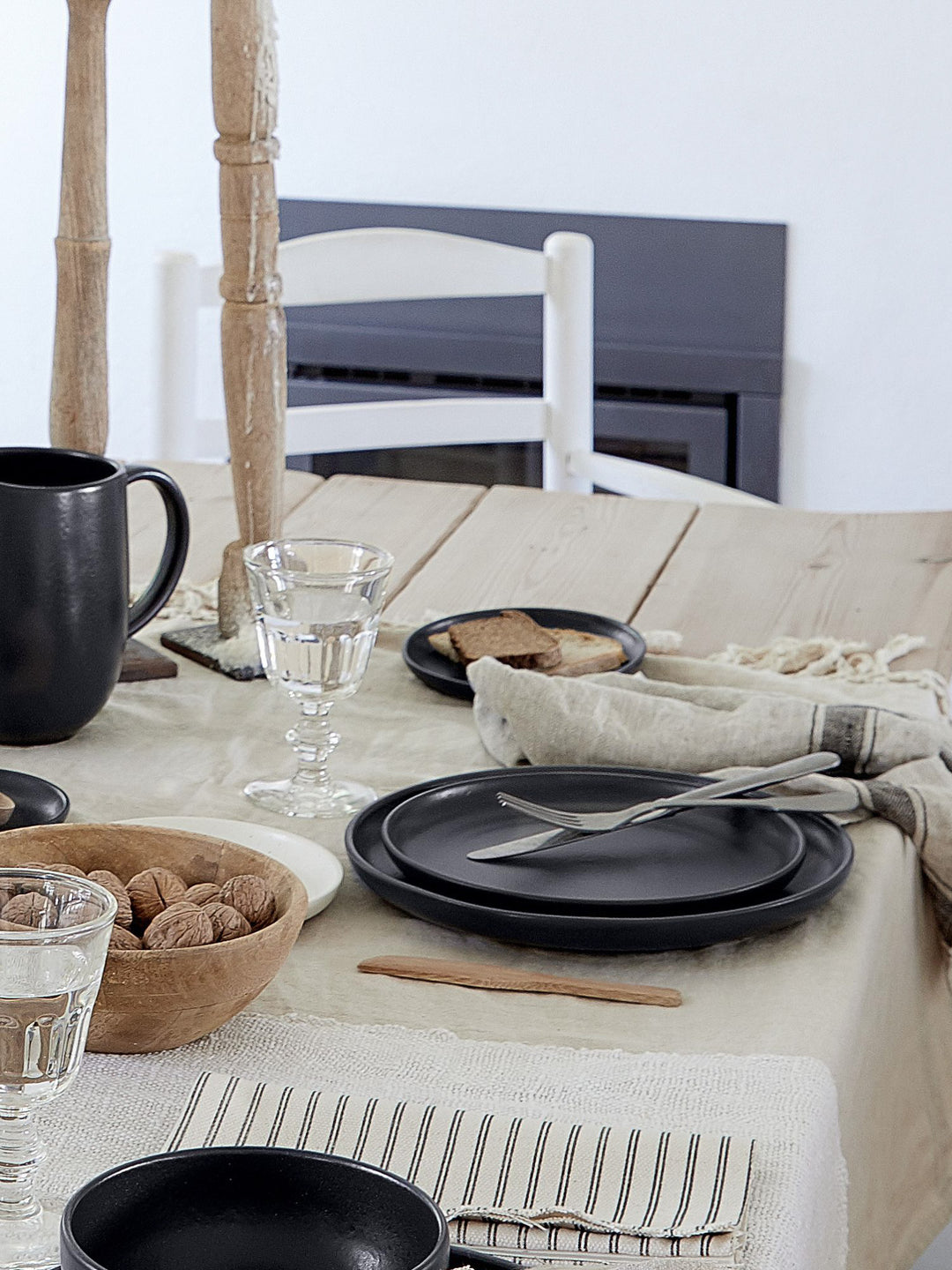 Pacifica Dark Grey Dinner Set