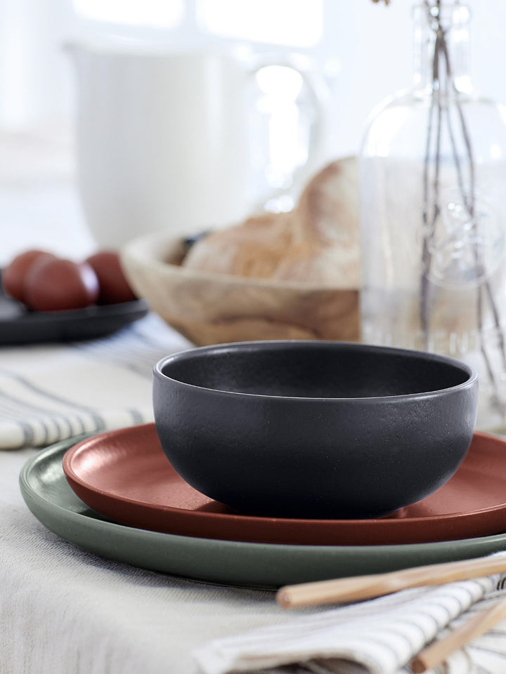 Pacifica Dark Grey Dinner Set